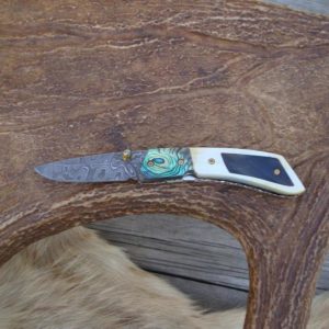 ALABAMA DAMASCUS BLADE ABALONE WITH WHITE AND BLACK PEARL