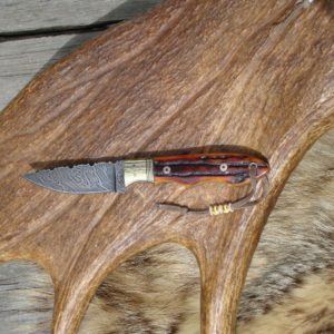 AMBER STAG HANDLE FIRE STORM DAMASCUS BLADE BIRD TROUT KNIFE