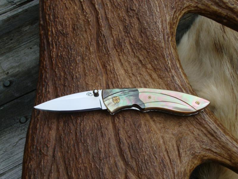 BLACK PEARL WITH HONEY PEARL HANDLE POCKET KNIFE