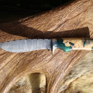 BUCKEYE BURL WITH EMERALD RESIN HANDLE DAMASCUS BLADE FAT BELLY DROP POINT