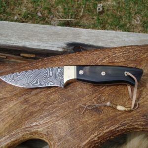 HONEY BUFFALO HANDLE WAVE PATTERN DAMASCUS BLADE DROP POINT WITH FILE WORK