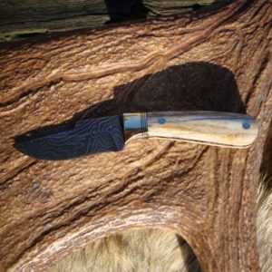 CREAM GIRAFFE BONE HANDLE DAMASCUS BLADE SMALL HUNTER FILE WORKED