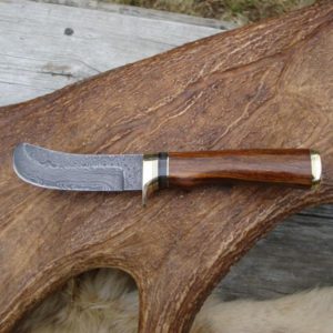 CUSTOM IRON WOOD HANDLE DAMASCUS BLADE BEAVER TAIL SKINNER