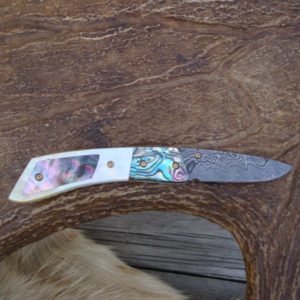 ALABAMA DAMASCUS BLADE ABALONE WITH WHITE AND BLACK PEARL