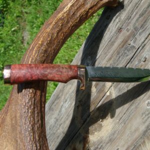 CARBON STEEL SCANDI GRIND COPPER FITTINGS WITH DYED FLAME MAPLE HANDLE FILE WORKED BLADE