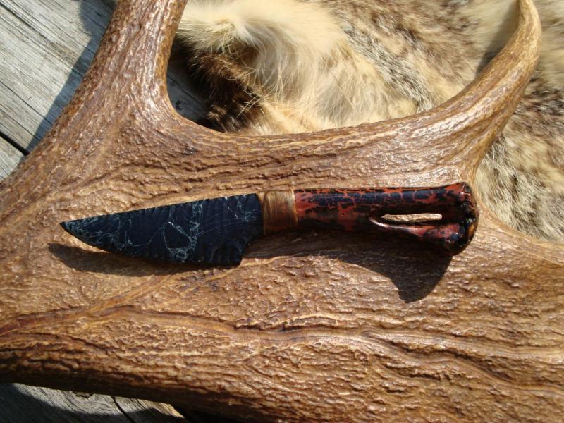 FLINTNAPPED MEXICAN OBSIDIAN BLADE SEAWEED HANDLE KNIFE