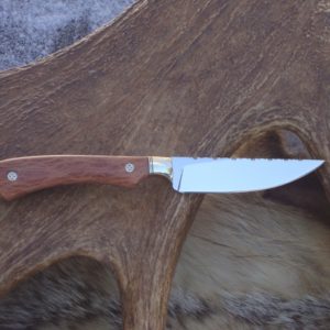 AUSTRALIAN LACY SHEOAK HANDLE STRAIGHT BACK BLADE HUNTNG KNIFE S30V STEEL