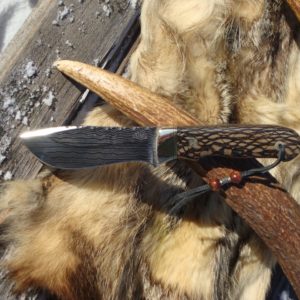 LACEWOOD HANDLE LARGE HUNTER WITH STRAIGHT LINE DAMASCUS BLADE WITH LOTS OF FILE WORK