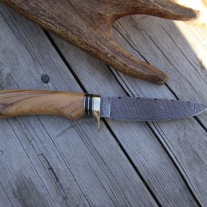 AFRICAN OLIVE WOOD WITH AFRICAN BLACKWOOD DAMASCUS BLADE HUNTING KNIFE WITH FILE WORKED BLADE