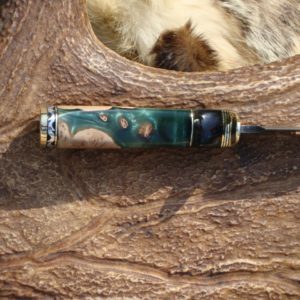 AUSTRALIAN RED MALLE WITH EMERALD GREEN RESIN HANDLE FIRE TWIST DAMASCUS BLADE WITH FILE WORK