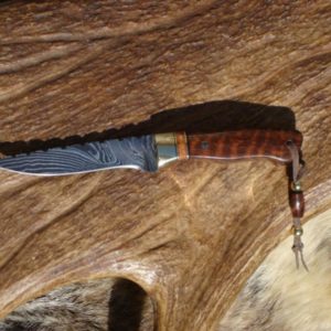 SNAKEWOOD WITH GIRAFFE BONE HANDLE DAMASCUS BLADE BIRD TROUT HUNTER