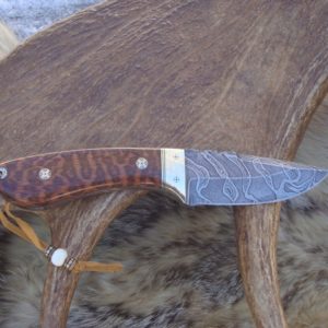 SNAKEWOOD HANDLE TIGER STRIPE DAMASCUS BLADE CUSTOM HUNTING KNIFE