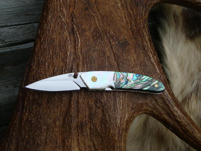 WHITE MOTHER OF PEARL WITH ABALONE CUSTOM POCKET KNIFE