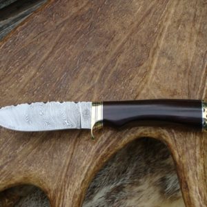 BOISE DE ROSEWOOD HANDLE TWIST DAMASCUS BLADE WITH FILE WORKED SPACER AND BLADE