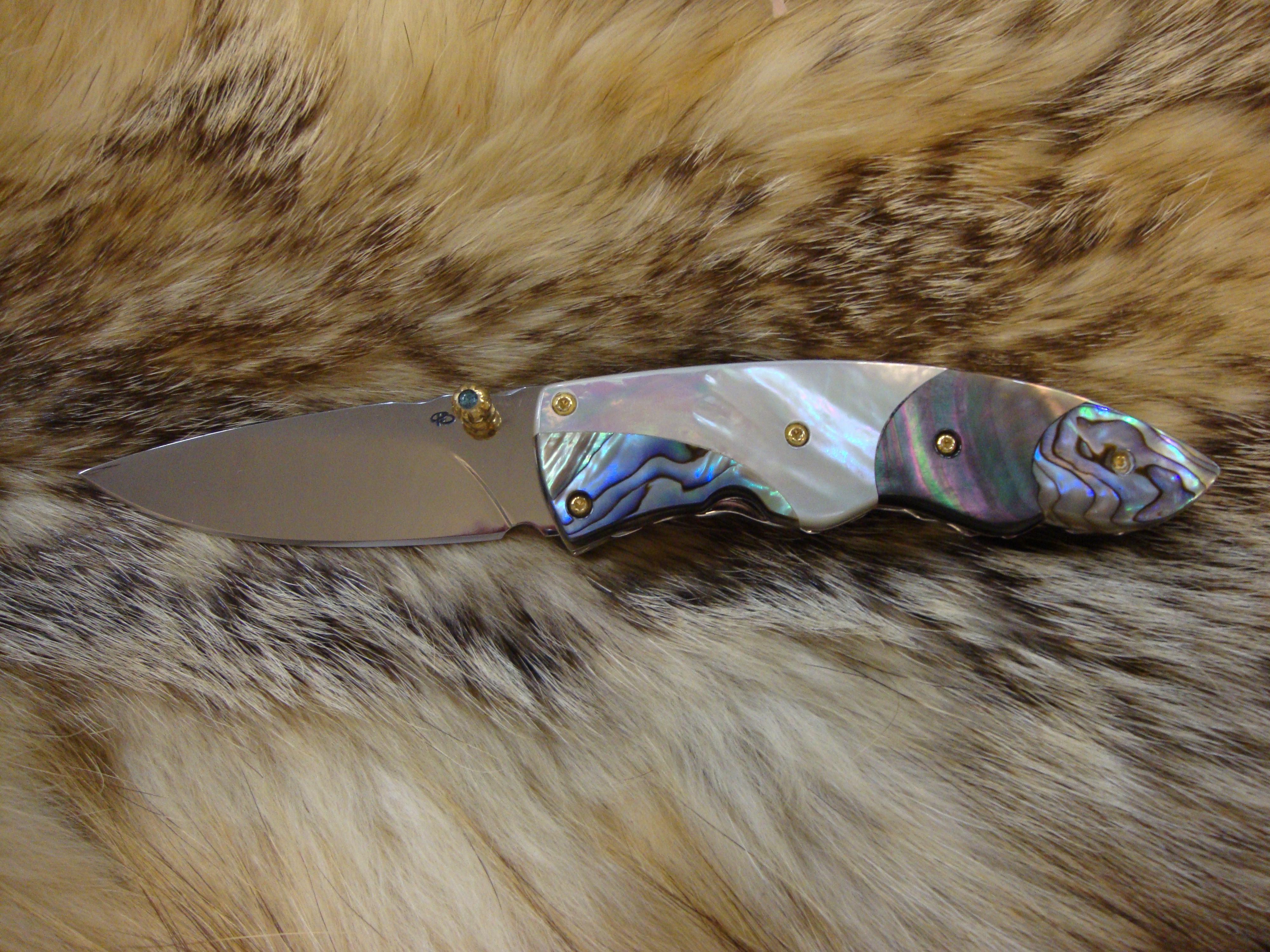 CUSTOM POCKET KNIFE WITH ABALONE, MOTHER OF PEARL AND BLACK LIP PEARL HANDLES