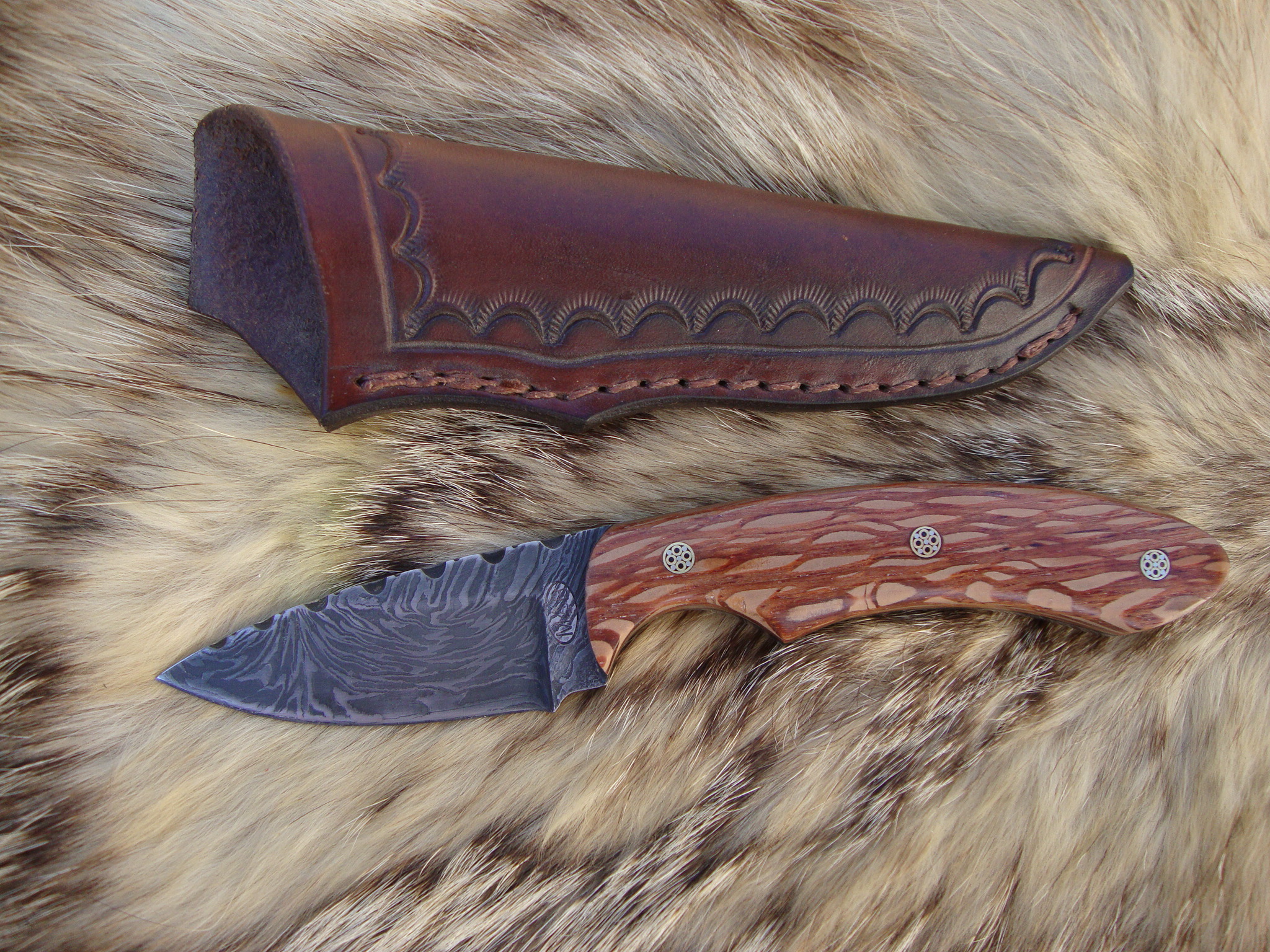 Custom Lace Wood Lightning Damascus Blade With File Worked Blade